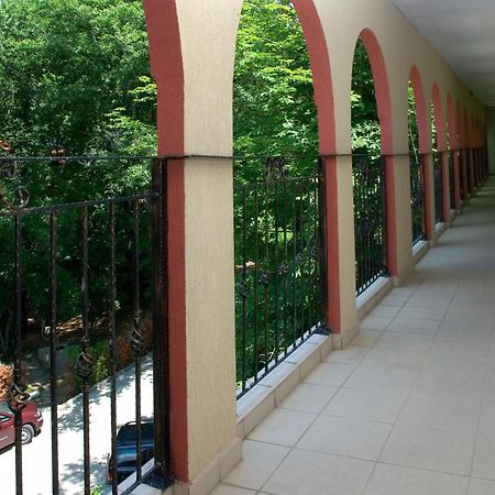 Rilena Hotel Китен Экстерьер фото