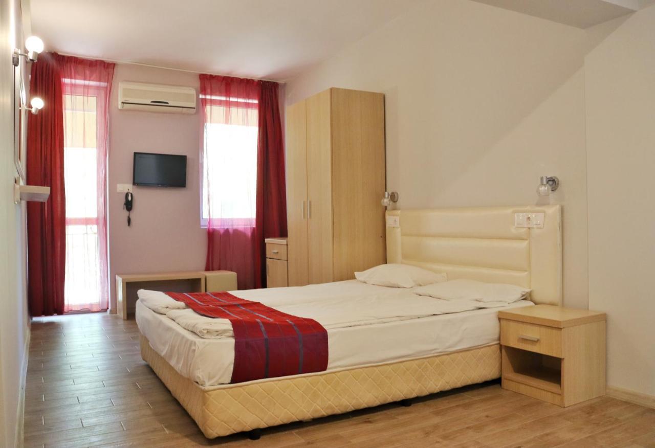 Rilena Hotel Китен Экстерьер фото