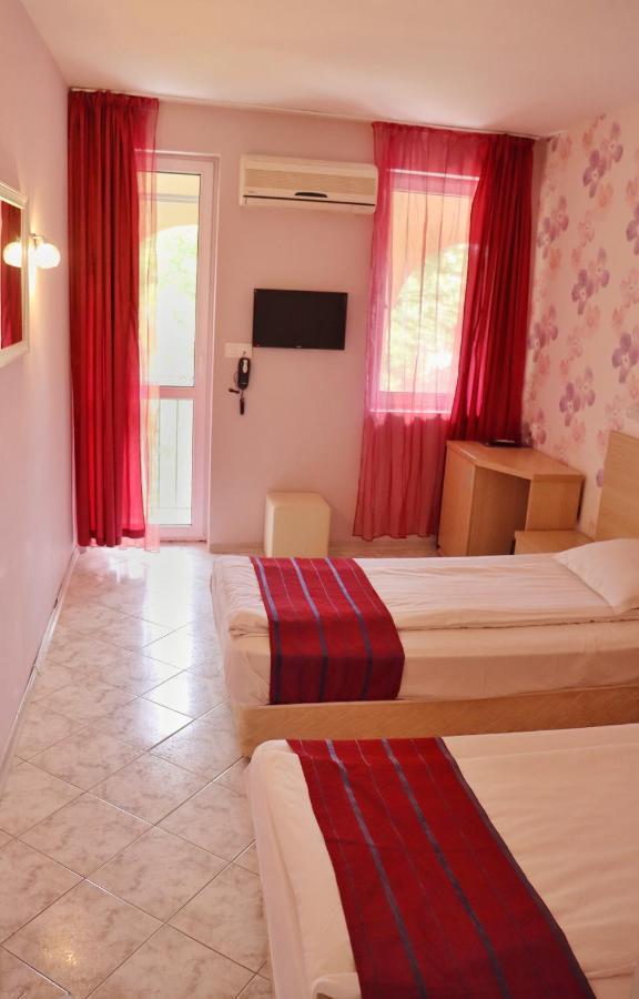 Rilena Hotel Китен Экстерьер фото