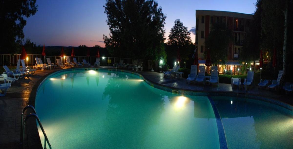 Rilena Hotel Китен Экстерьер фото