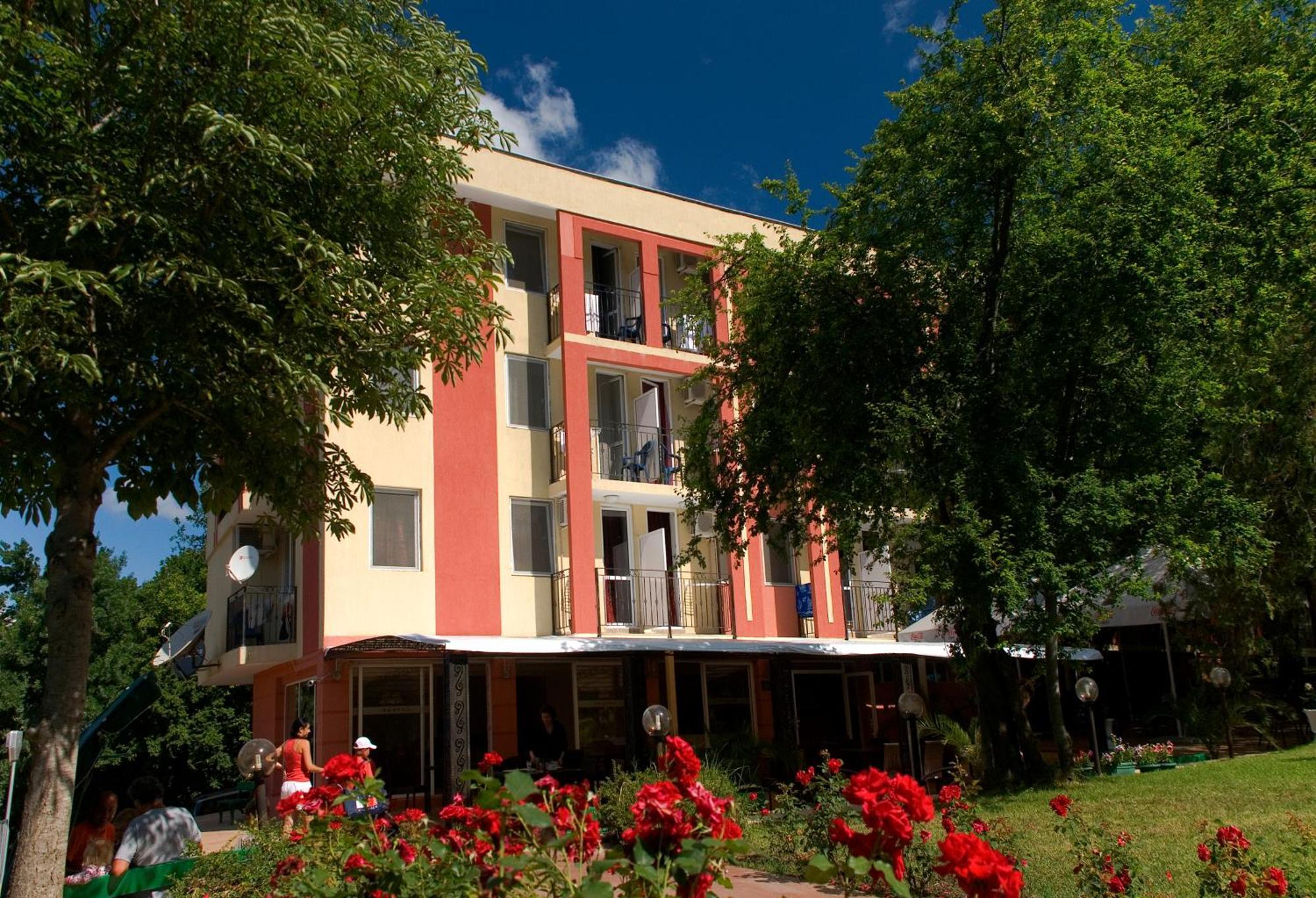 Rilena Hotel Китен Экстерьер фото