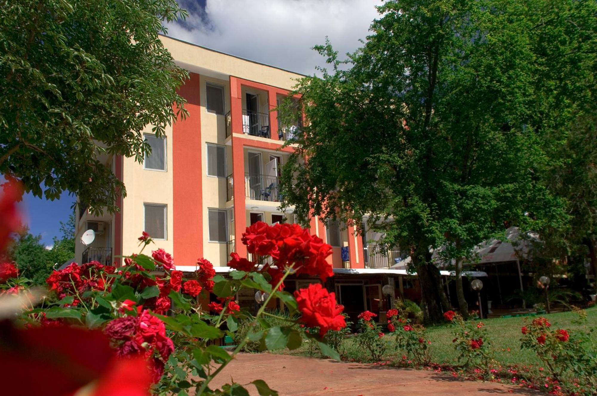 Rilena Hotel Китен Экстерьер фото